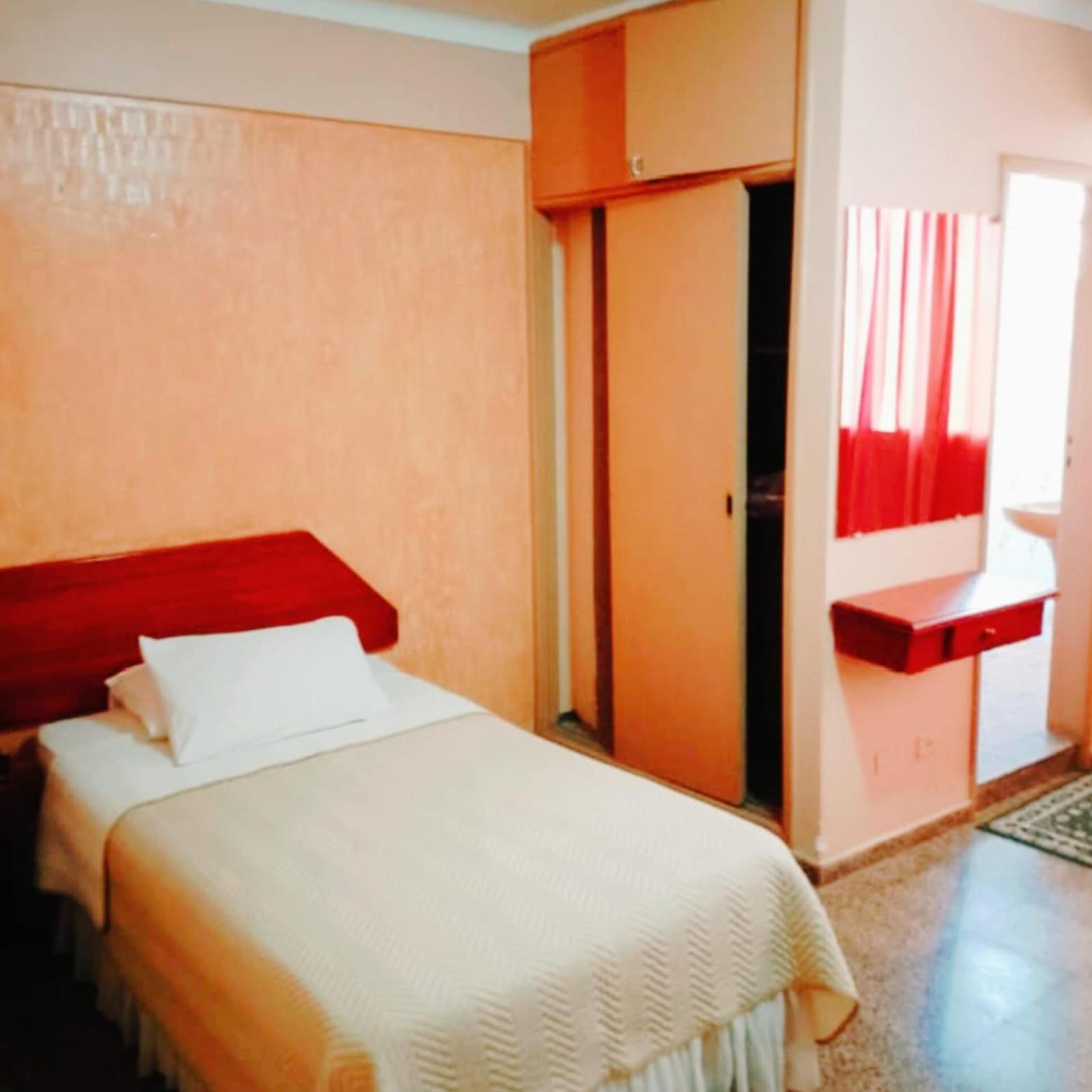 Hotel 7 Calles Santa Cruz de La Sierra Εξωτερικό φωτογραφία